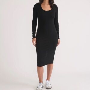 Marine Layer- Lexi Ribbed Midi Dress in Black (Medium)